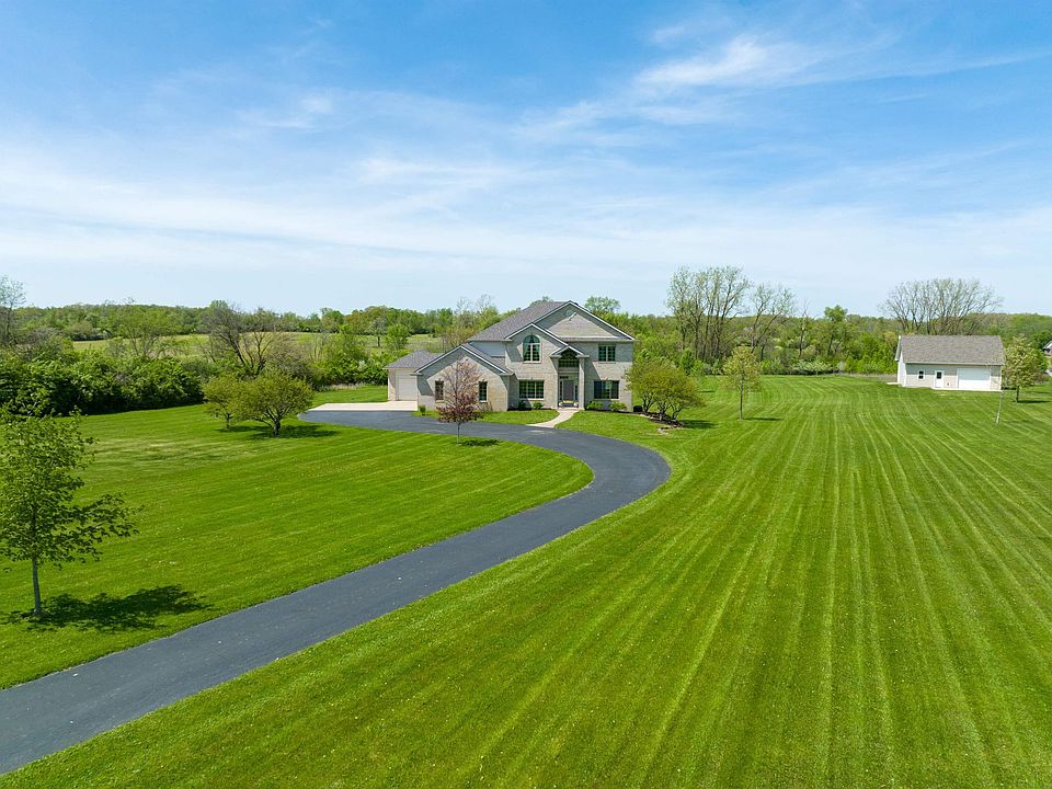 12514 Kress Rd, Roanoke, IN 46783 Zillow