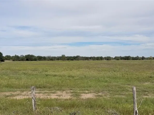 1945 Bell Settlement Rd, Ledbetter, TX 78946