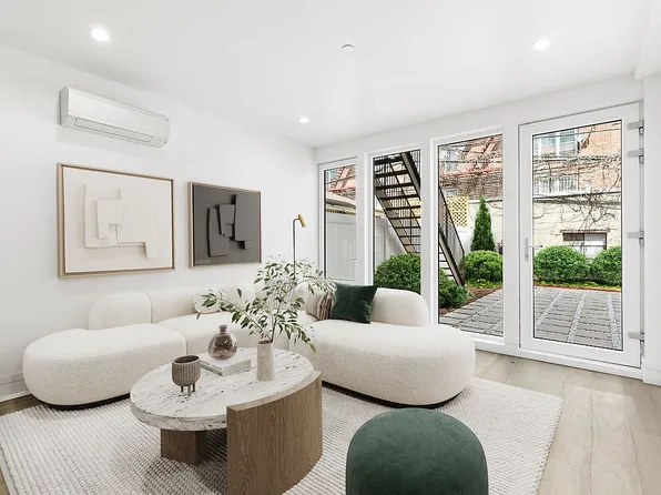 143 Winthrop St APT 1B, Brooklyn, NY 11225