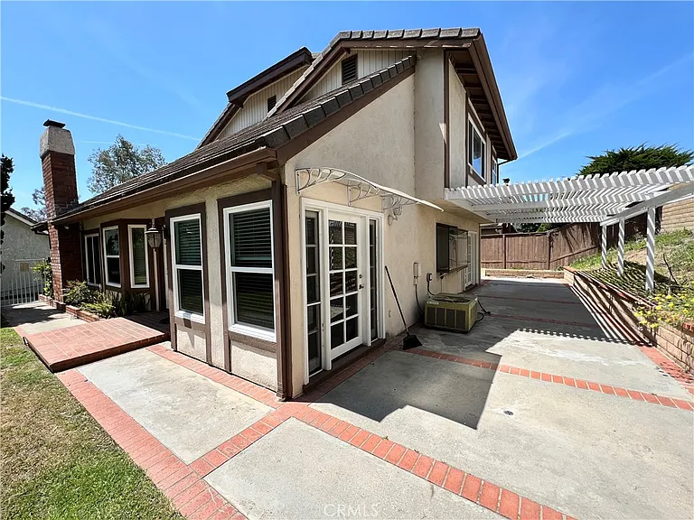2134 Baywood Dr — Photo 5