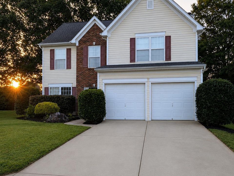 1st image of 807 Terrace Creek Dr