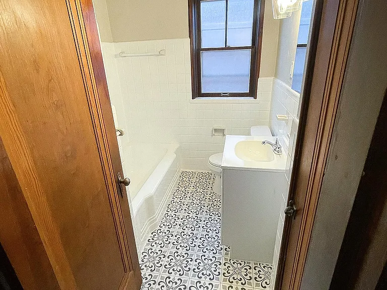 Bathroom from the entry door.