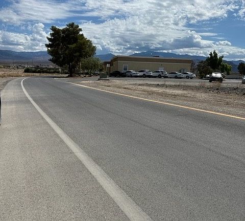 3rd image of 1920 E Calvada Blvd
