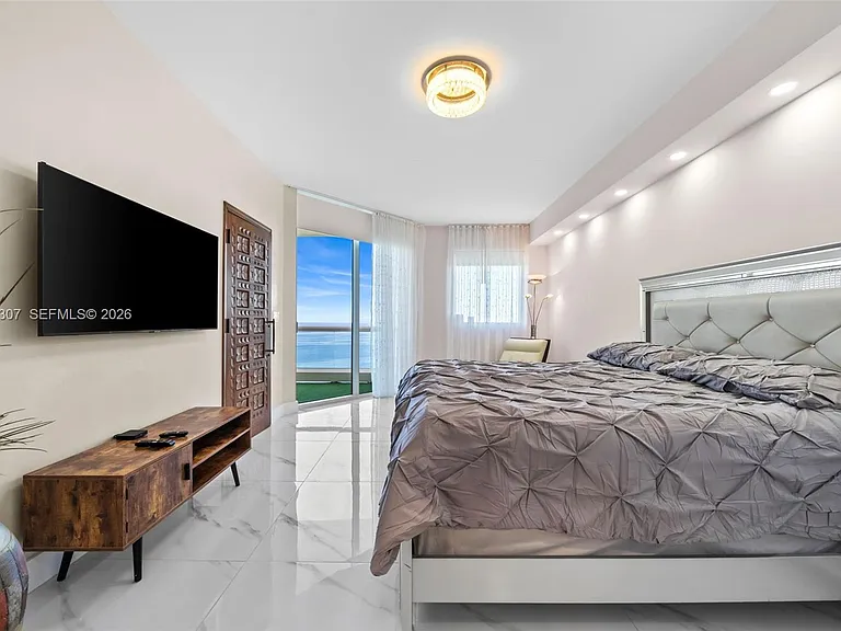 17875 Collins Ave #4102 — Photo 7