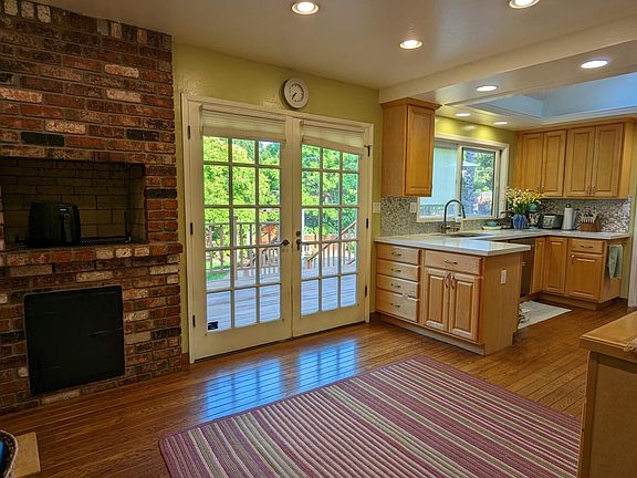 3rd image of 20780 Granada Ct