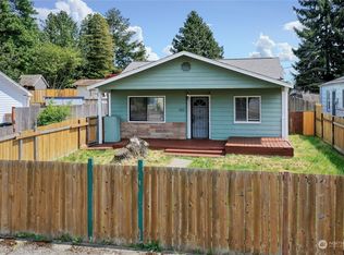 1015 S Rochester St, Tacoma, WA 98465