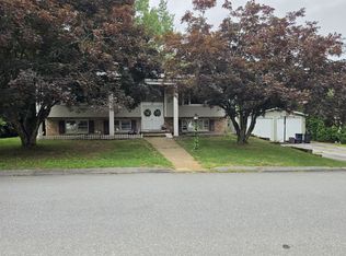 32 S Bennett Dr, Johnston, RI 02919