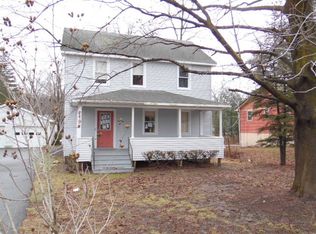 6198 Route 9, Rhinebeck, NY 12572