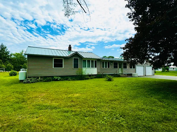 591 Todds Corner Road, Saint Albans, ME 04971