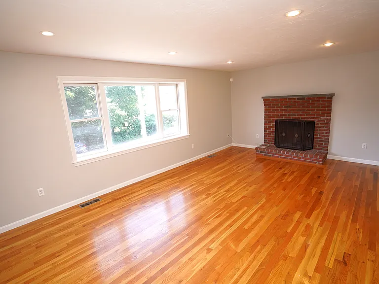 8 Mann St #8 — Photo 8