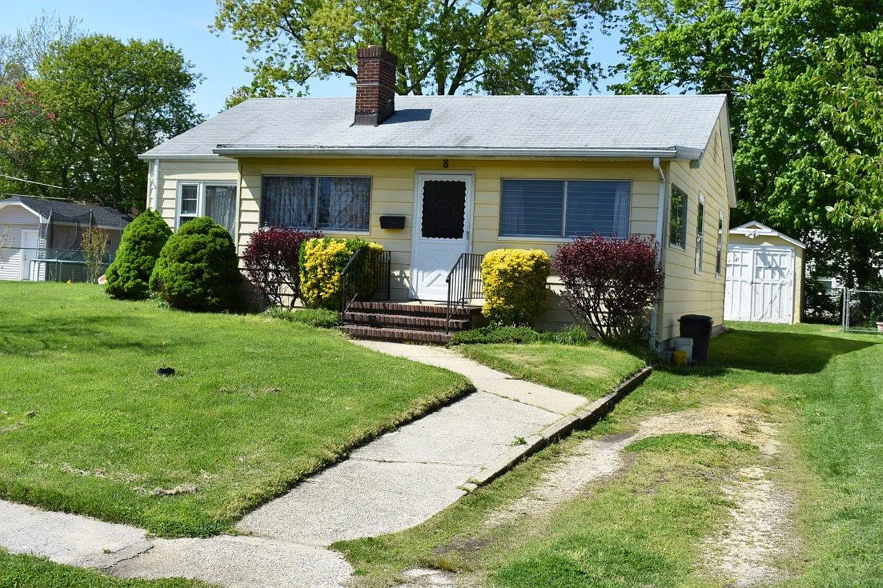 8 Reid St photo 1