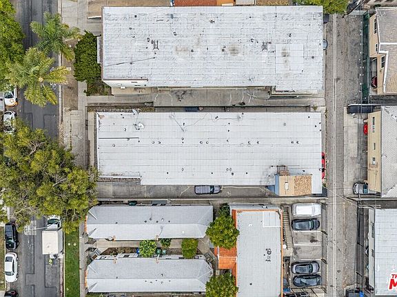 5th image of 5912 Willoughby Ave