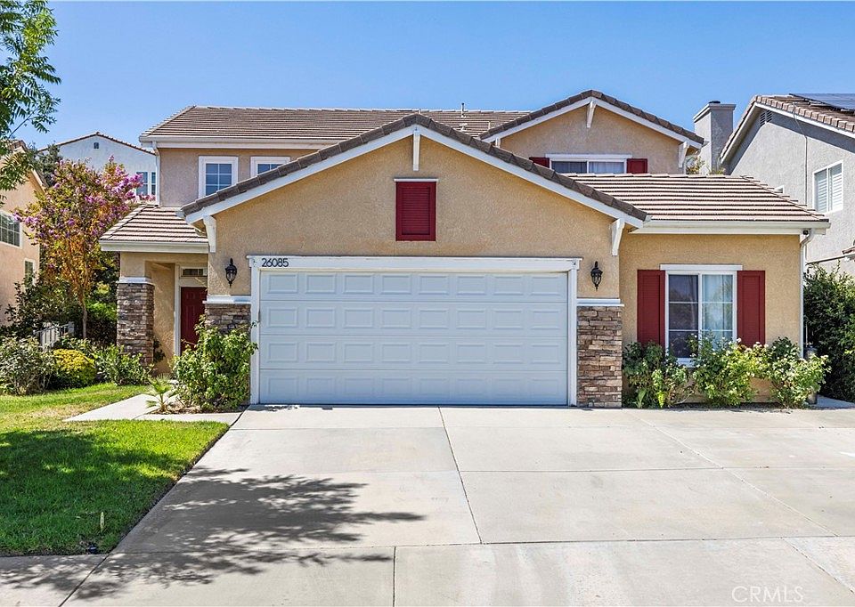1st image of 26085 Salinger Ln