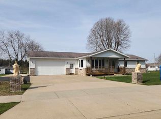 3028 Popp Ave, Marshfield, WI 54449
