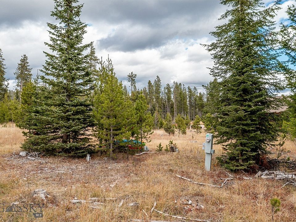 1st image of 16 Tall Pines Ln