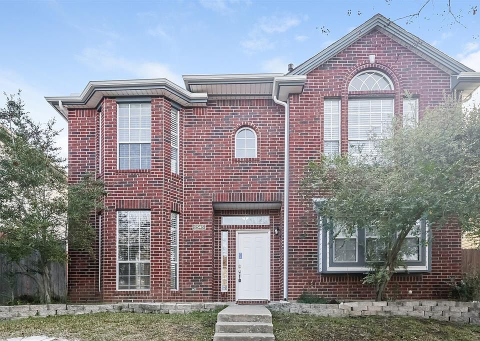 1st image of 2545 Melissa Ln