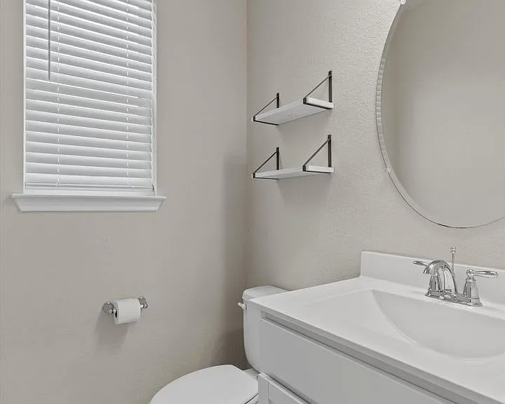 8809A Whitter Dr — Photo 12