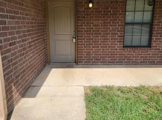 214 Elm St, Winona, TX 75792