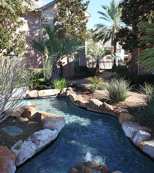 San Brisas Apartment Homes — Photo 30