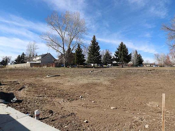 2nd image of 2047 Skyview West Dr