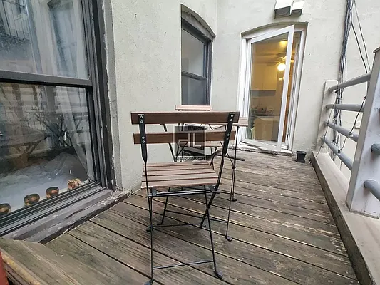 Rented by Triplemint | media 32