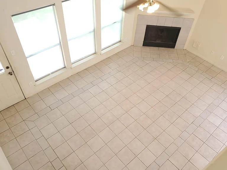 21435 Park Mill Ln — Photo 3