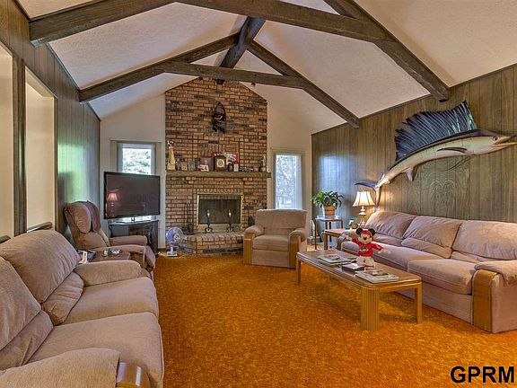 3rd image of 16130 Cedar Cir