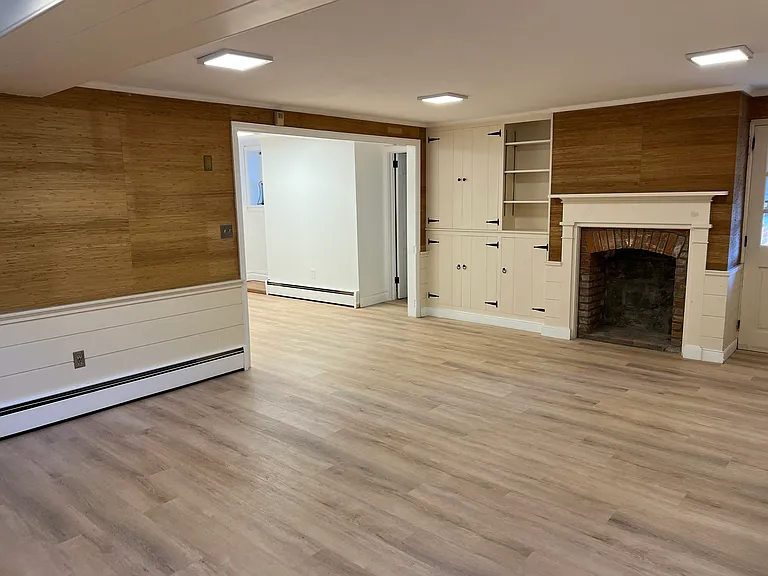 130 Fair St #1 — Photo 4