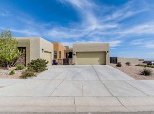 6102 Pecos Trail Dr NE, Rio Rancho, NM 87144