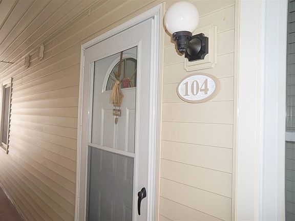 2nd image of 4400 Pleasure Ave APT 104