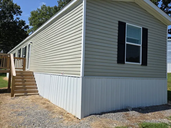 10 Bailey Ln, Rossville, GA 30741