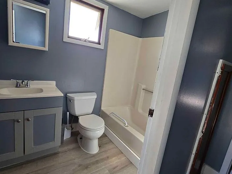 127 Woodward Ave — Photo 7