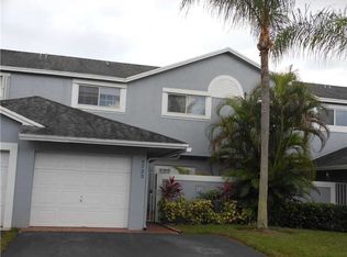 9723 SW 142nd Pl, Miami, FL 33186