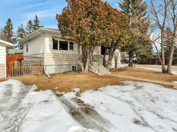 4102 E 46th St, Red Deer, AB T4N 1M4