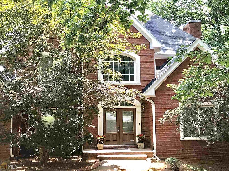 2nd image of 5980 Camelia Dr