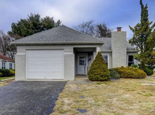 10 Wolverton Pl, Manchester, NJ 08759