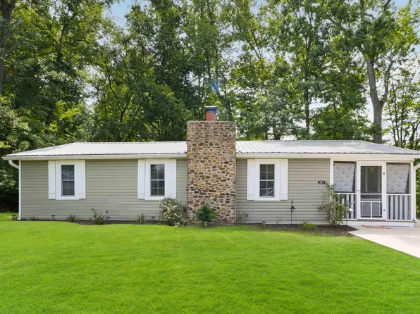 611 Hideaway Dr, Somerset, KY 42503