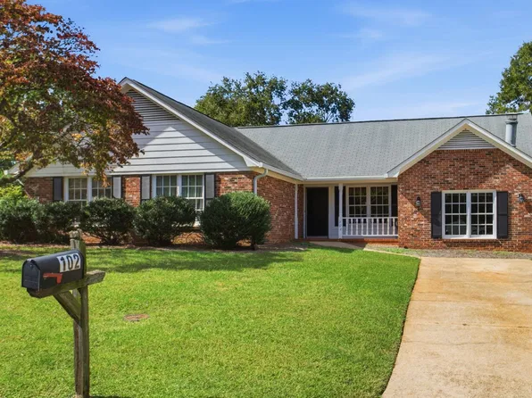102 Ambergate Ct, Greer, SC 29650
