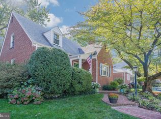 965 N Potomac St, Arlington, VA 22205