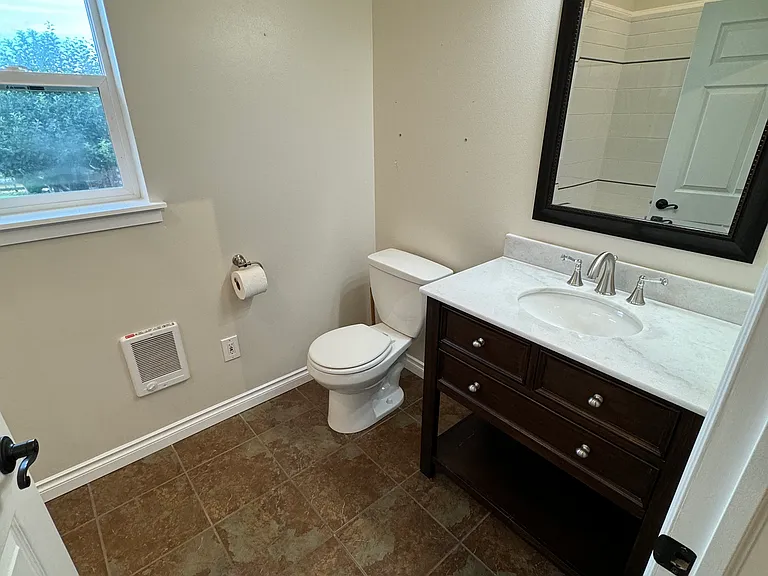 192 Skinner Rd #A — Photo 8