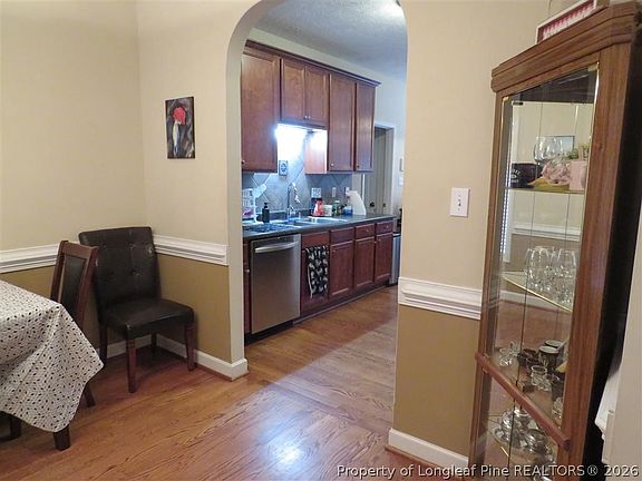 4th image of 2924 Sangria Pl