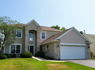 156 Sycamore Dr, Bolingbrook, IL 60490