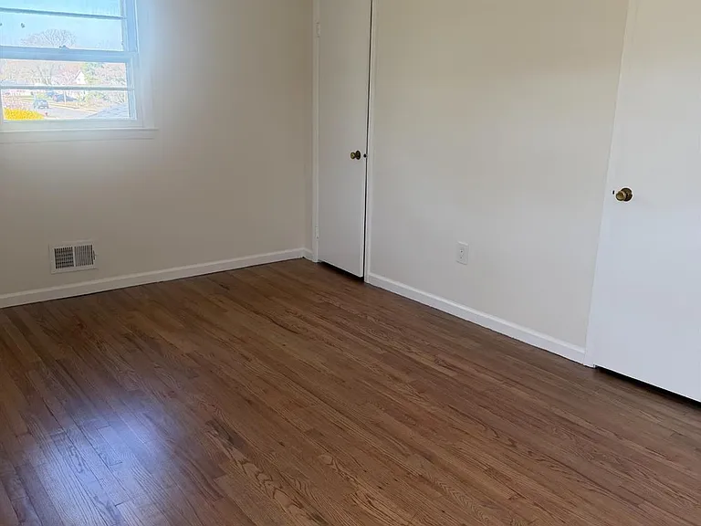 13 Oakwood Dr — Photo 29
