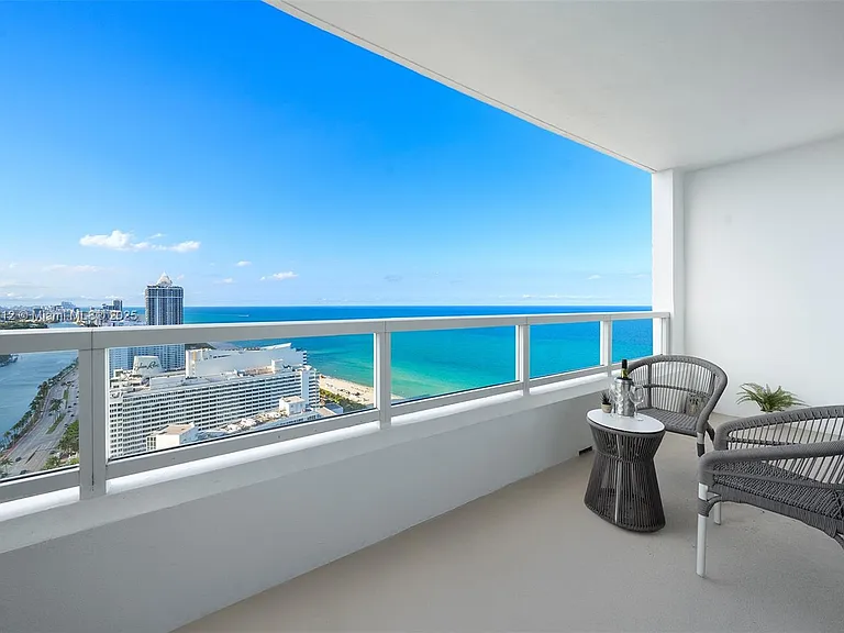 4401 Collins Ave #3505 — Photo 24