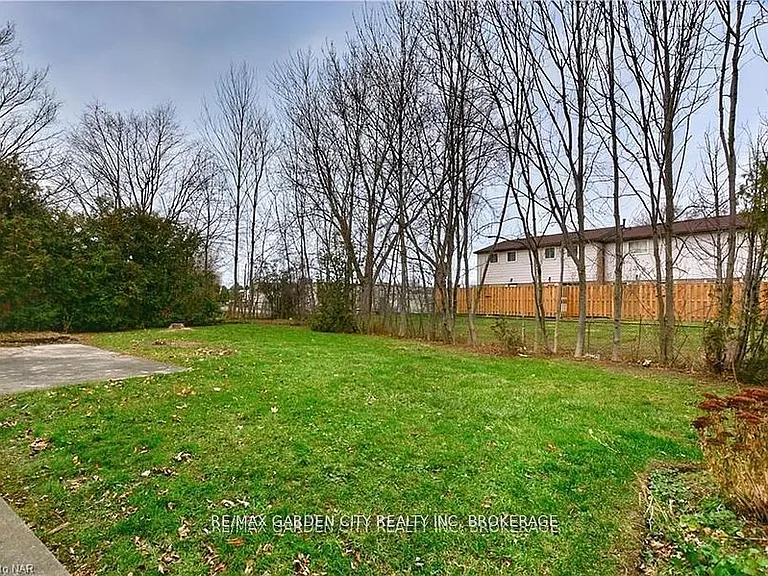 49 Bendingroad Cres #MAIN — Photo 11