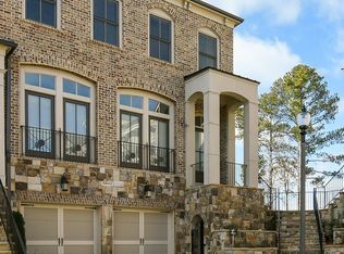5082 Merton Ln NE, Marietta, GA 30068