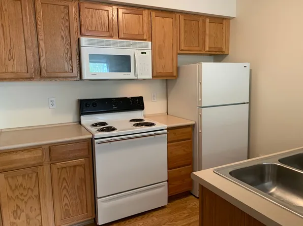Bella Mar Apartments