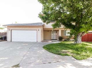 1931 Woodglen Ln, Vacaville, CA 95687