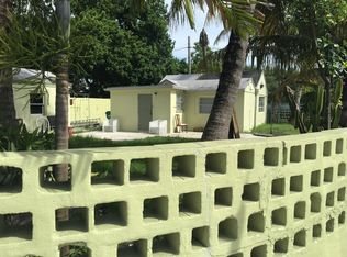594 NW 103rd St, Miami, FL 33150