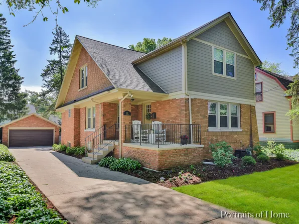 819 Stoddard Ave, Wheaton, IL 60187